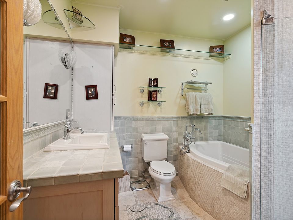 1st image of 540 N Lake Shore Dr APT 718-719