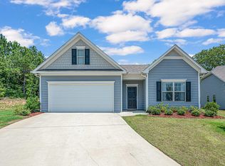 735 Ridgeway Ave, Columbiana, AL 35051