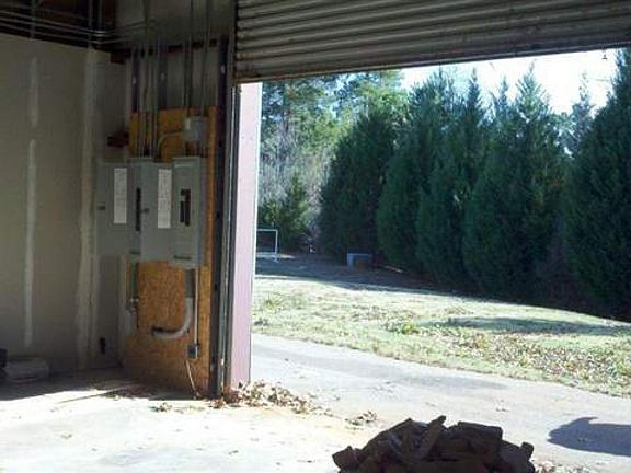 4th image of 942 Lake Oconee Pkwy