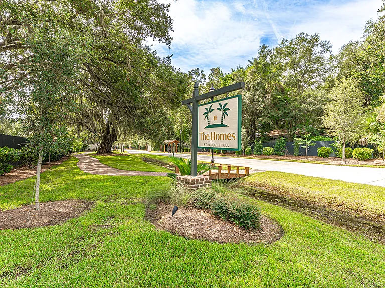 230 Olive Shell Ct — Photo 3
