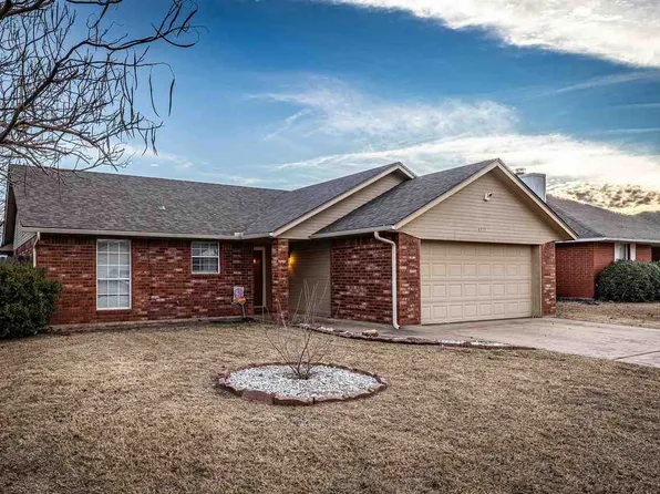 4915 SE Randolph Rd, Lawton, OK 73501