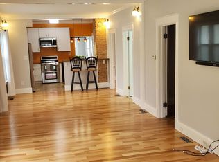 1103 Pearl St, Saint Joseph, MI 49085