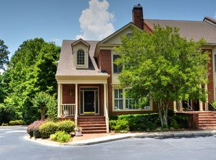 2080 Riverside Rd, Roswell, GA 30076