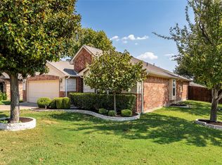 6633 Chalk River Dr, Fort Worth, TX 76179