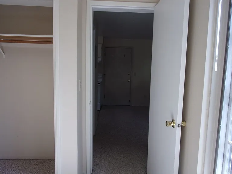096 - Old Pi Phi House - 3002 NW Harrison Blvd. Corvallis, OR 97330 — Photo 13