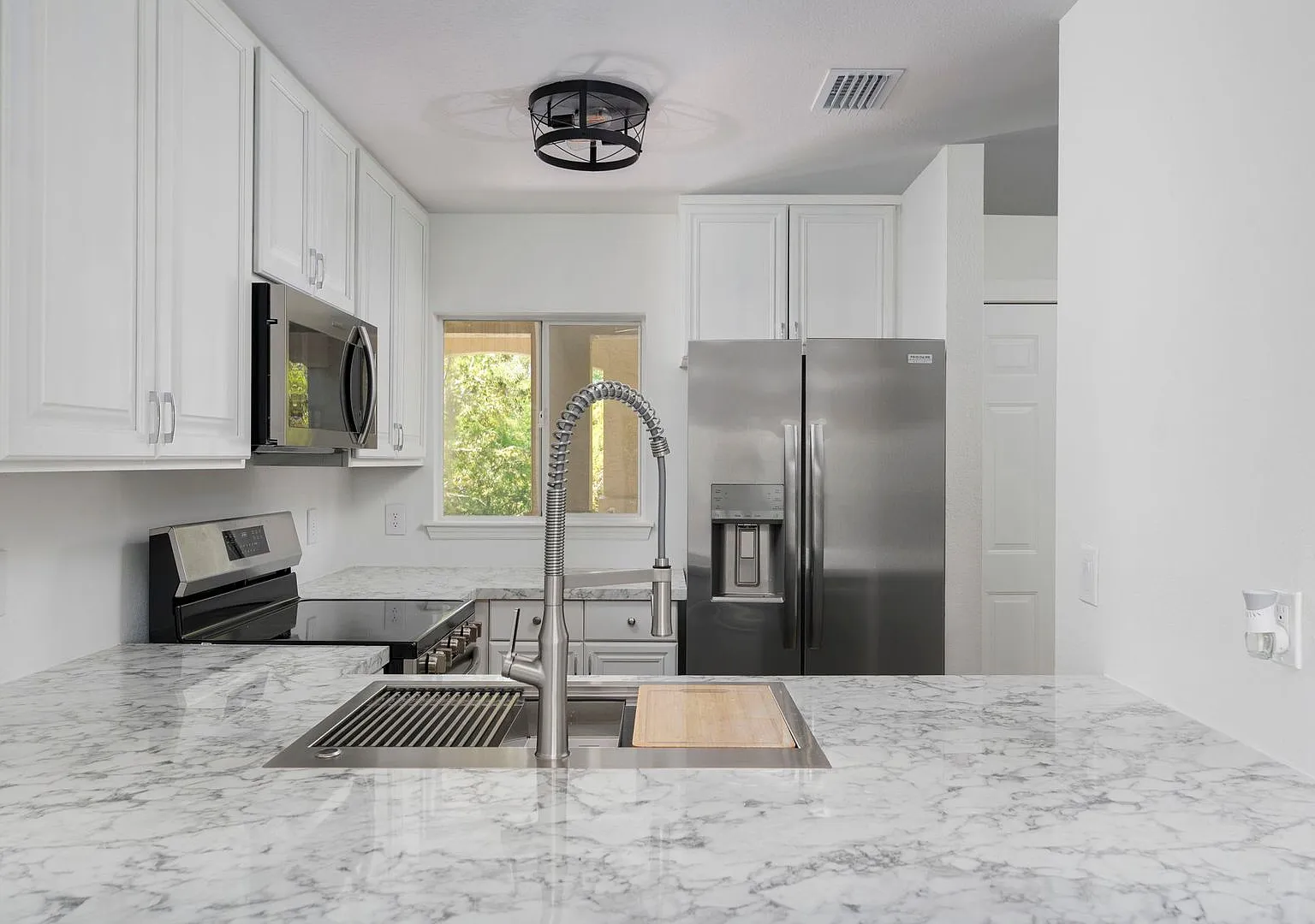Remodeled condo with garage in Ponte Vedra Beach! — Photo 1