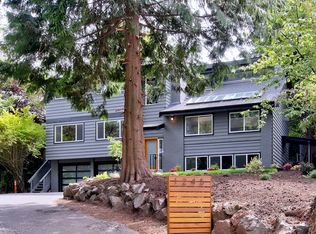 1245 NE 105th St, Seattle, WA 98125