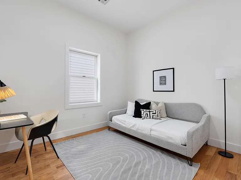 94 Van Horne St #2 — Photo 17