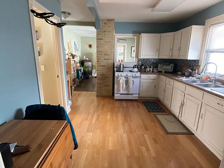 2823 Polk St NE #B — Photo 4