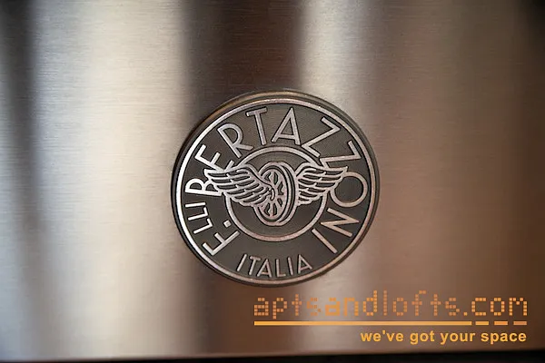 Sold by aptsandlofts.com | media 20