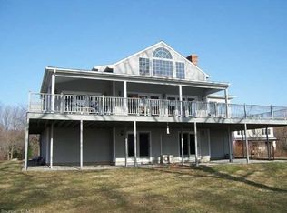 9 James Ct, Old Saybrook, CT 06475