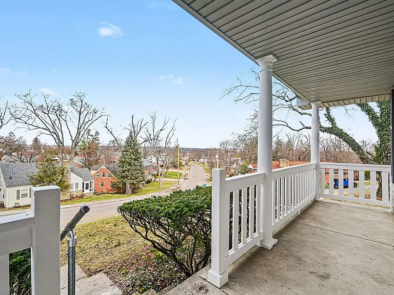 334 Hyde Park Dr — Photo 7