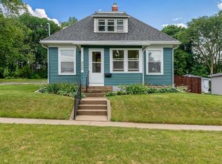 714 Monroe St, Oregon, IL 61061