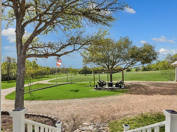 3rd image of 10222 Old Stagecoach Rd