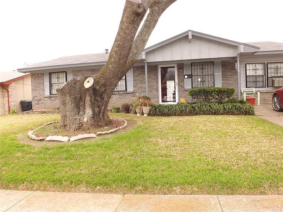 1st image of 3230 Little River Dr