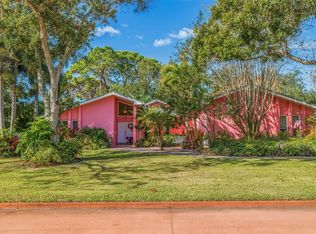 1117 Murok Way S, Saint Petersburg, FL 33705