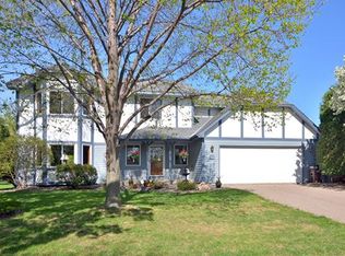 8845 Ives Ct N, Maple Grove, MN 55369