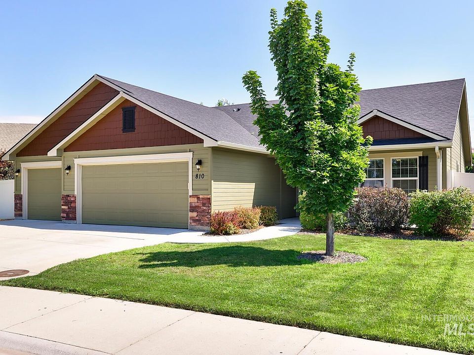 1st image of 810 S Prospect Peak Way