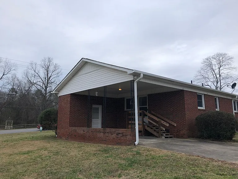 1127 Dallas Stanley Hwy — Photo 7