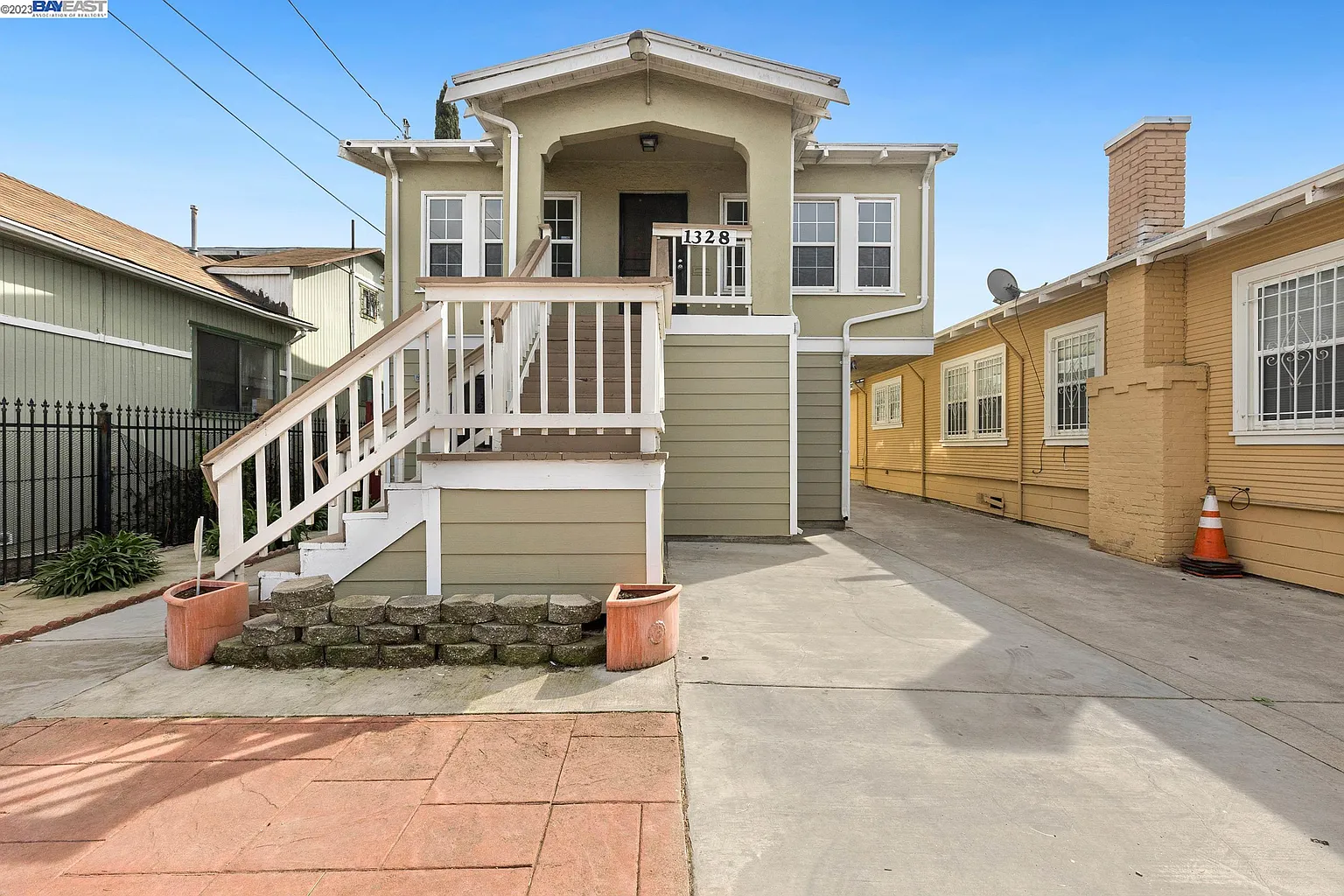 1328 83rd Ave photo 1