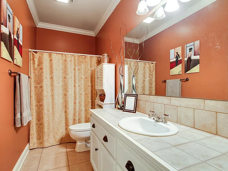 105 Beaufort Cir — Photo 9