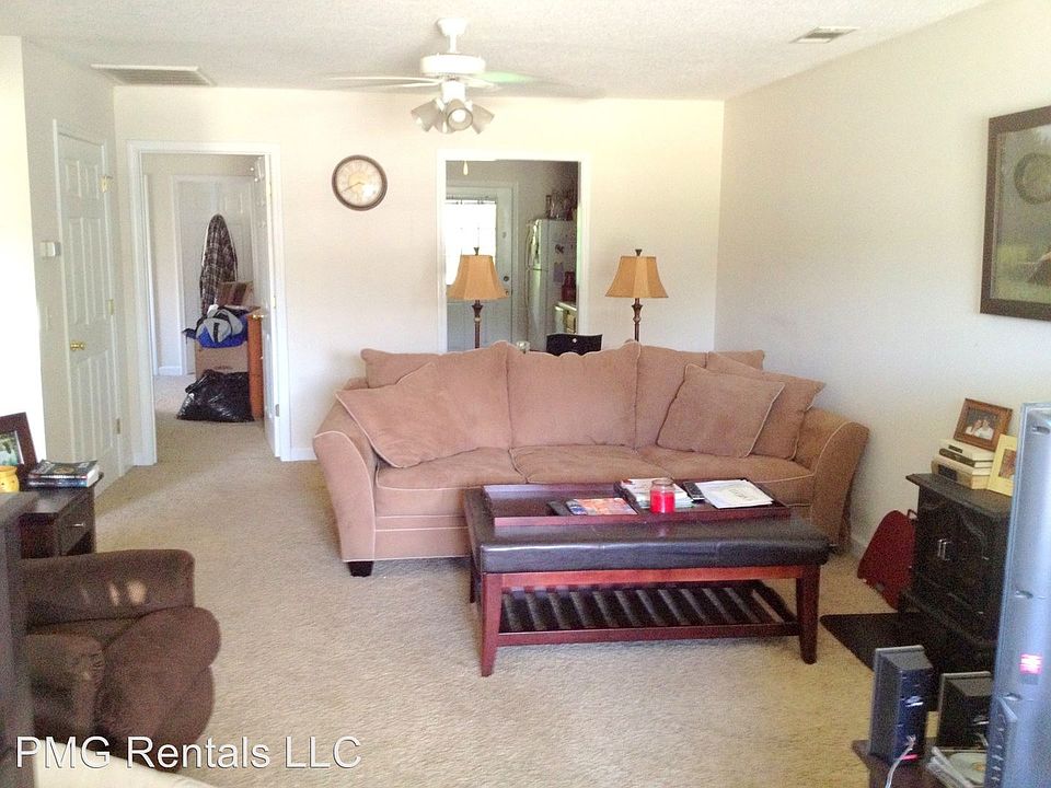 1st image of 1206 Beaver Creek Dr #A