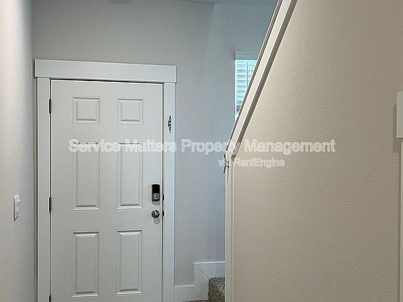 3rd image of 9427 Nature Creek Blvd