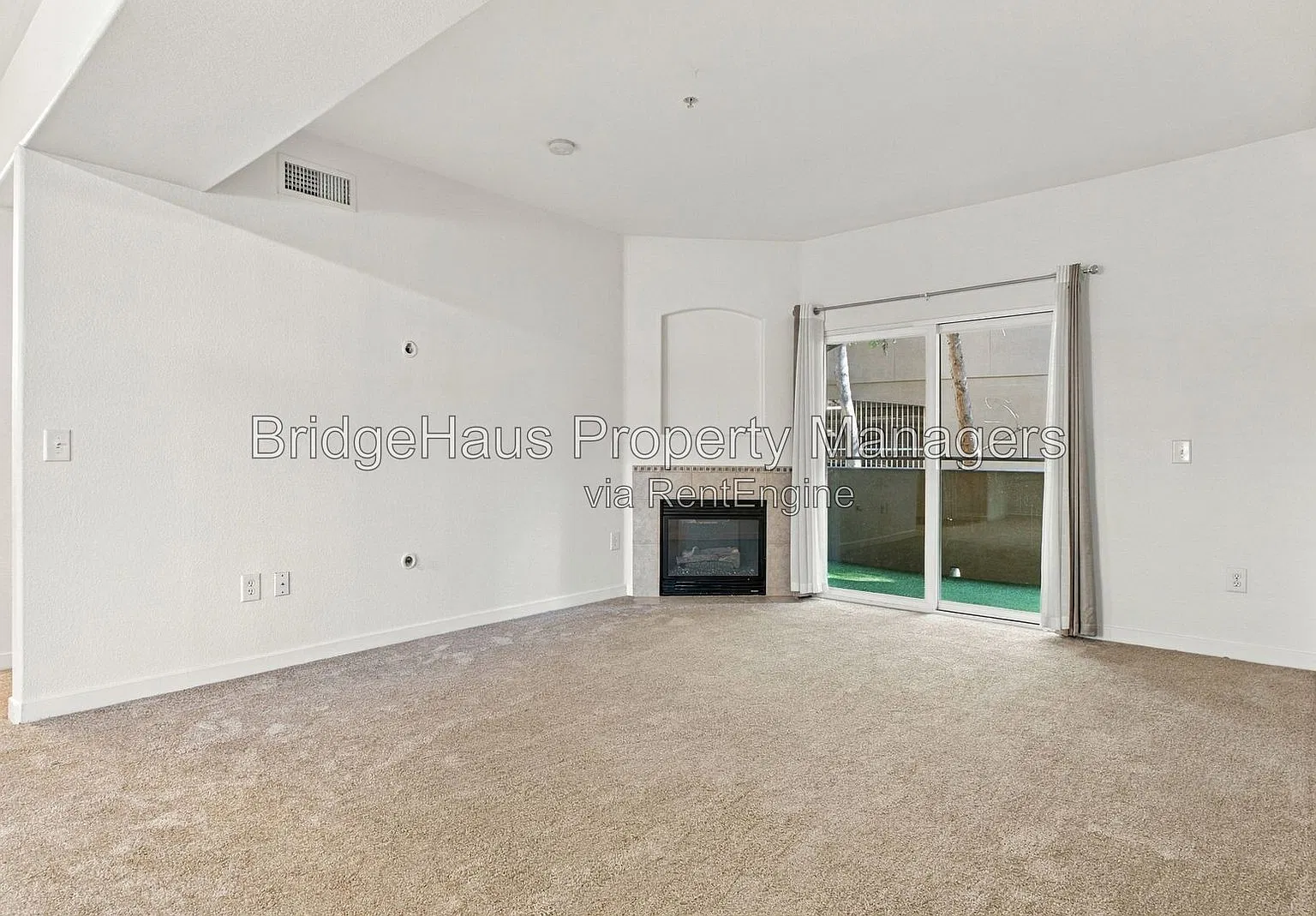 2 bed, 2.0 bath, 1146 sqft, $2,900 — Photo 2