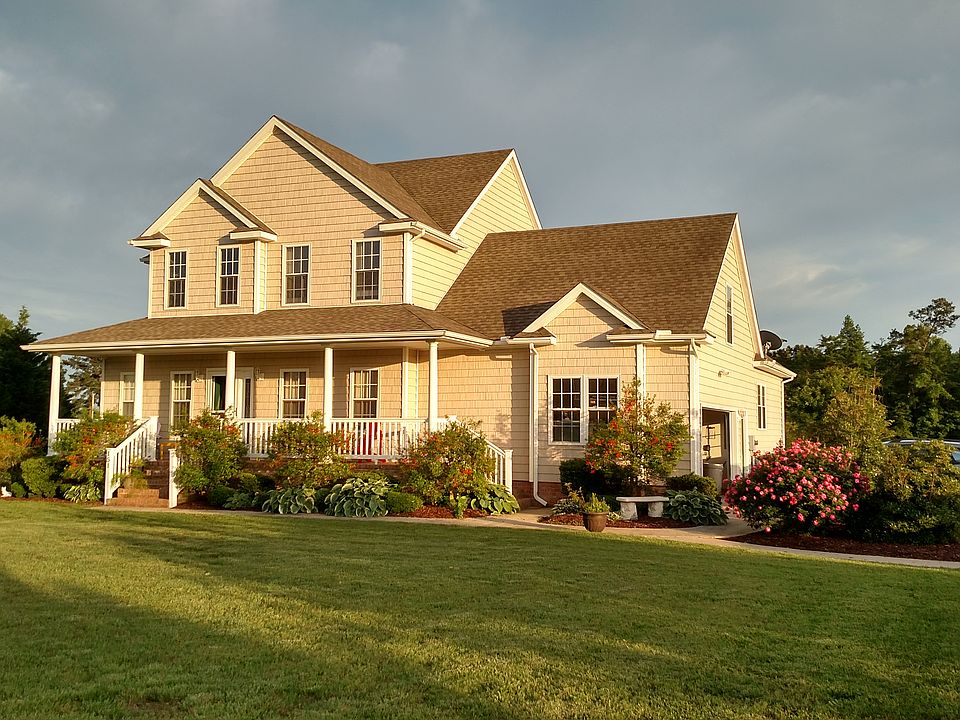 2nd image of 151 W Liberty Spring Rd