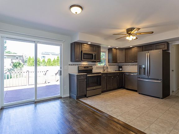 Dining & Kitchen