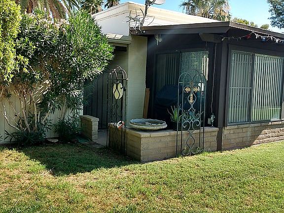 Arizona room & patio