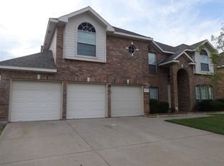 1208 Parkview Trl, Glenn Heights, TX 75154