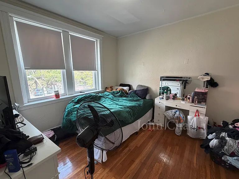1800 Commonwealth Ave #16 — Photo 14