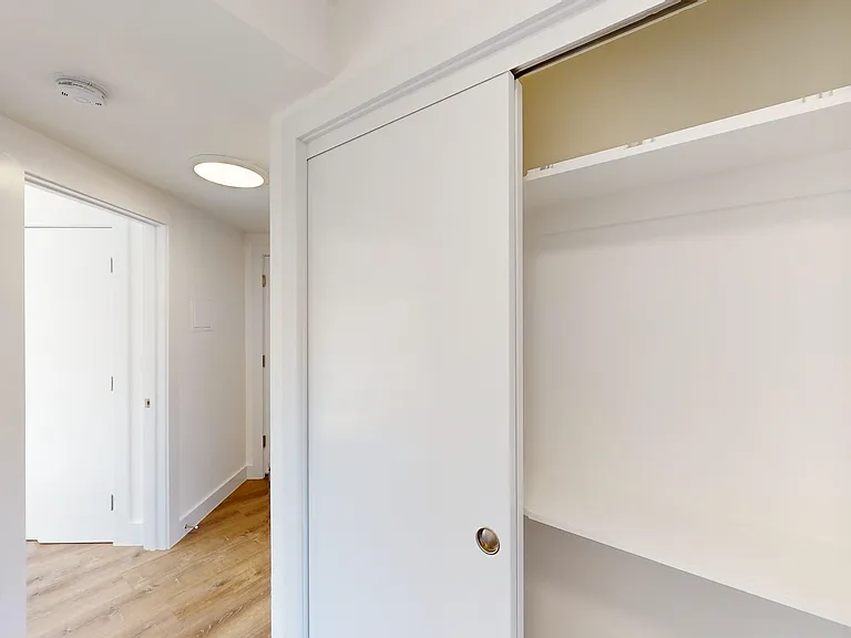 975 Burnett Ave #1 — Photo 14