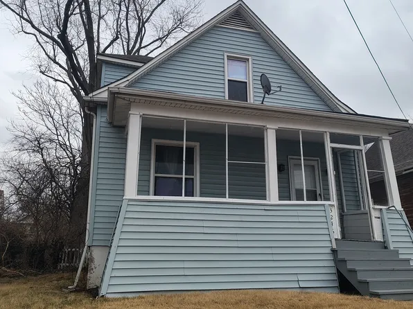 3246 S Big Bend Blvd, Saint Louis, MO 63143