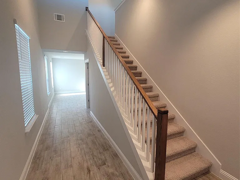 120 Free Stone Dr — Photo 25