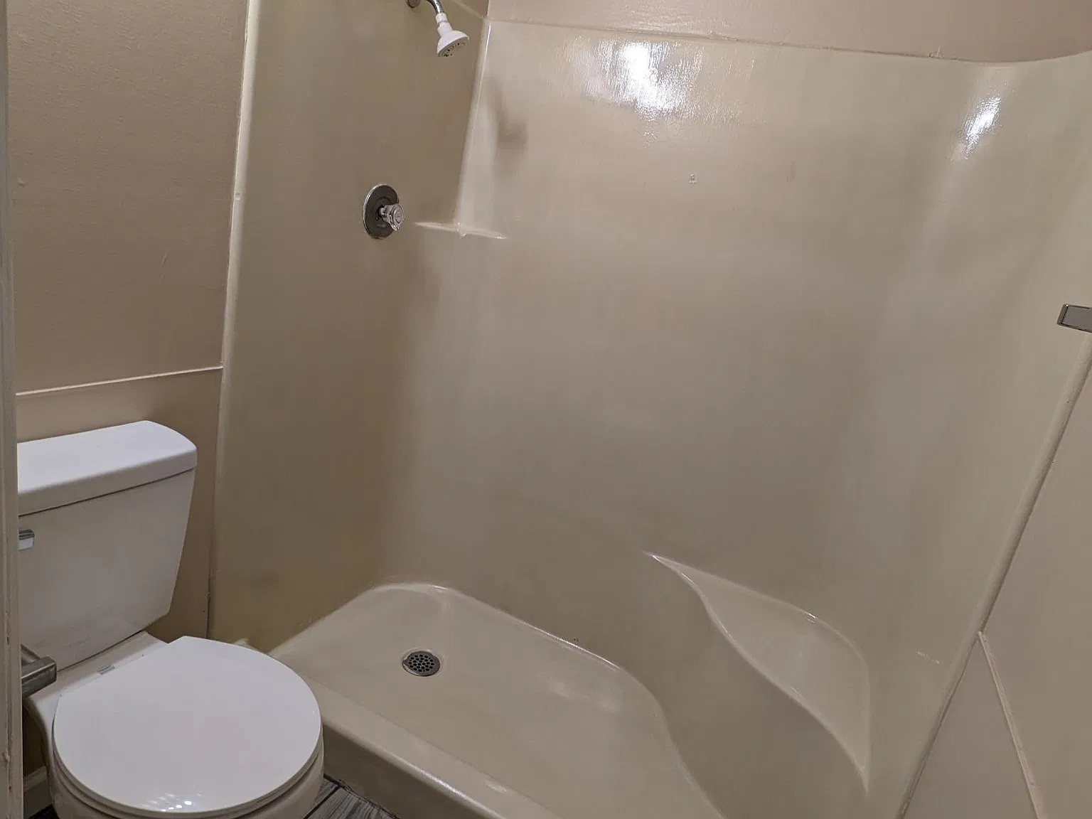 2 bed, 1152 sqft, $1,290 — Photo 3