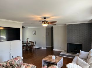 1 Weed Rd, Latham, NY 12110