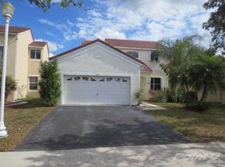 865 Stanton Dr, Weston, FL 33326