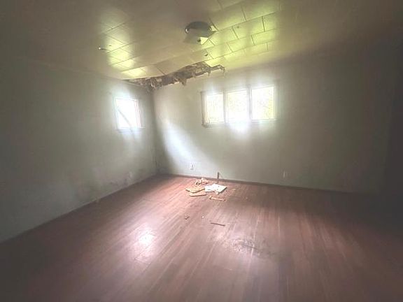 4th image of 1311 Pennsylvania Ave W #10