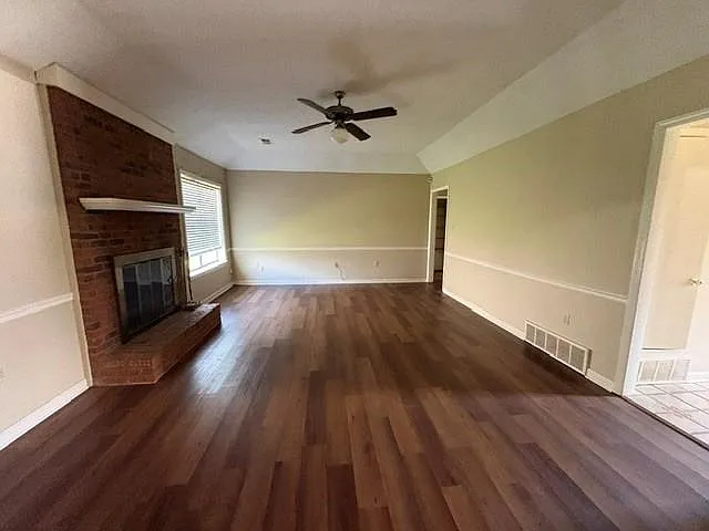 4551 Pine Top Cir E — Photo 8