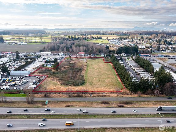 3rd image of 2318 Old HW 99 South