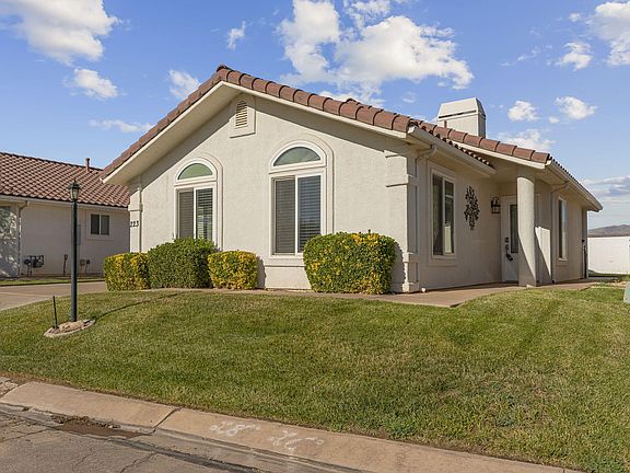 4th image of 2050 W Canyon View Dr APT 223