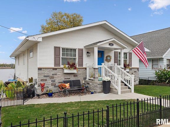 2nd image of 114 4th St