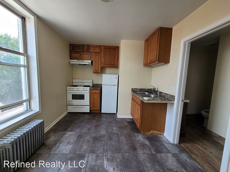 1st image of 3613 S Archer Ave #10318958