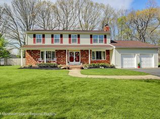 33 Jefferson Ct, Freehold, NJ