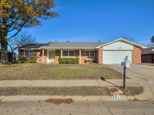 4812 Clearview Dr, Bartlesville, OK 74006