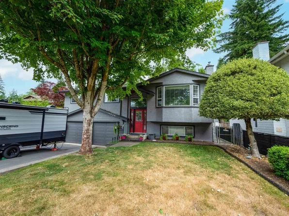 4536 199a St, Langley, BC V3A 5S3
