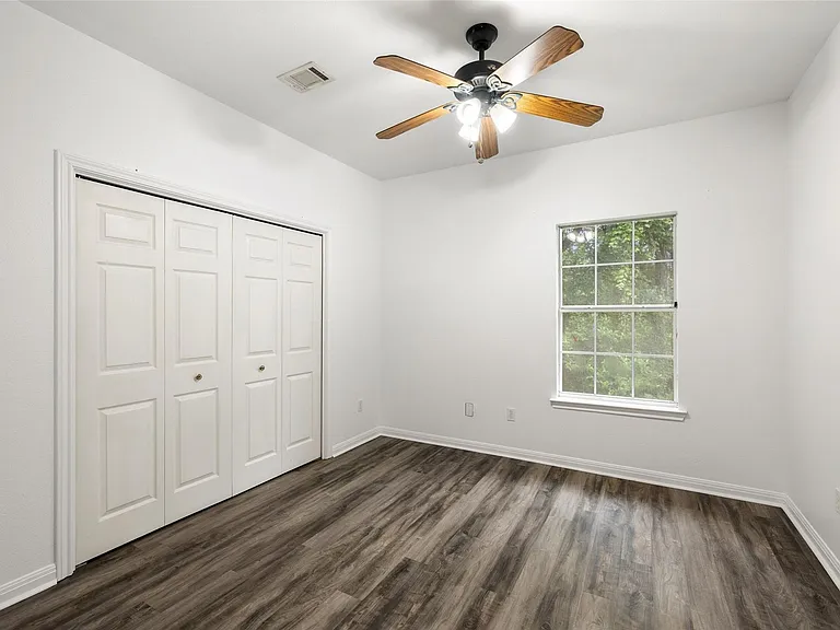 1301 S Quinlan Park Rd — Photo 17