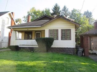 555 W Ravenwood Ave, Youngstown, OH
